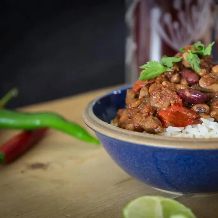 Közde Pişmiş Dana Etli Chili