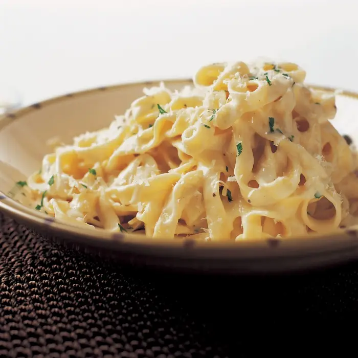 Fettuccine Alfredo