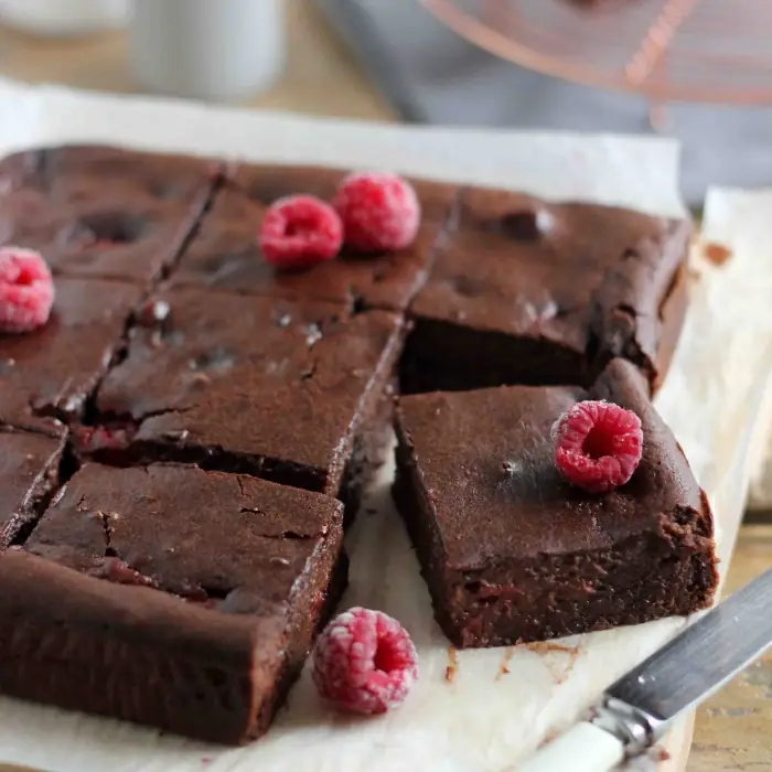 Çikolatalı Ahududulu Brownie
