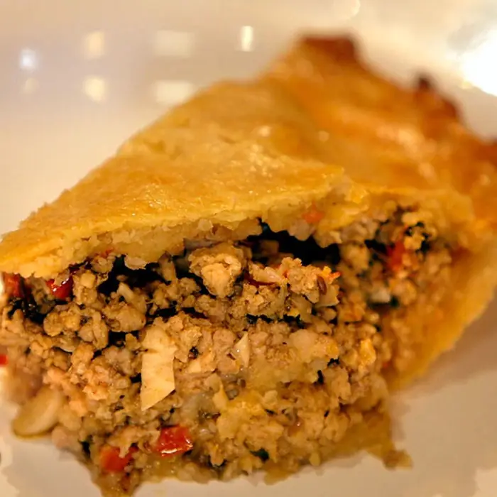 Baharatlı Kuzu Etli İskoç Böreği (McSinghs Scotch Pie)
