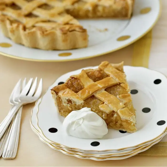 Pekmezli Tart (Treacle Tart)