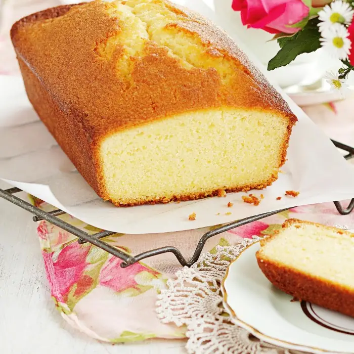 Madeira Keki (Limonlu Sade Kek)