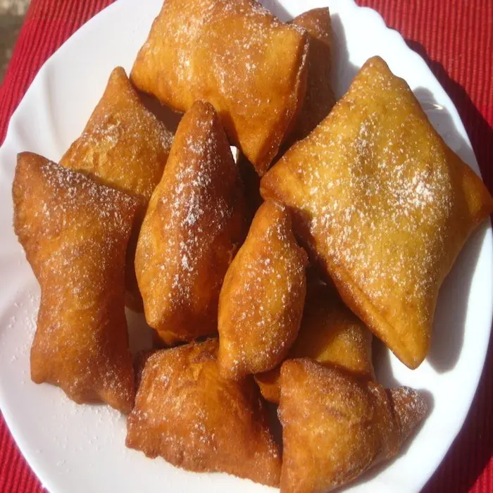 Ev Yapımı Mandazi (Doğu Afrika Çöreği)