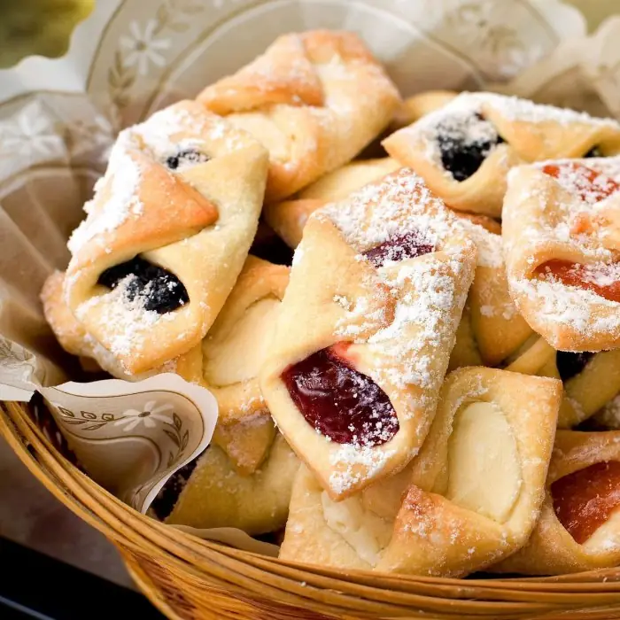 Rogaliki (Polonya Usulü Hilal Kurabiye)