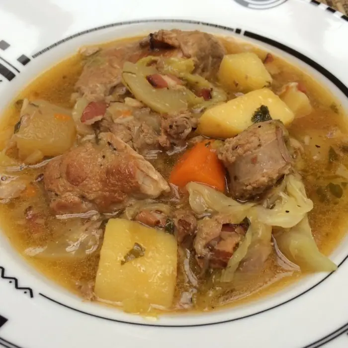 Elmalı Şarap (Cider) Soslu Domuz Güveç