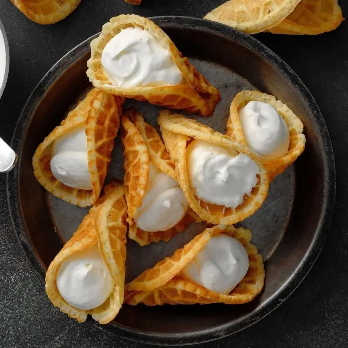 Norveç Krumkake (Rulo Gofret)