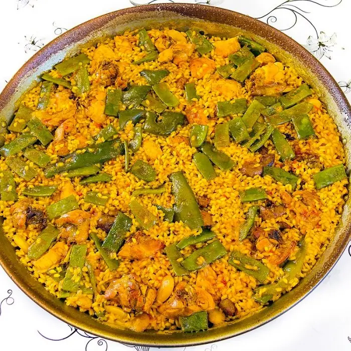 Paella (İspanyol Usulü Deniz Mahsullü Pilav)