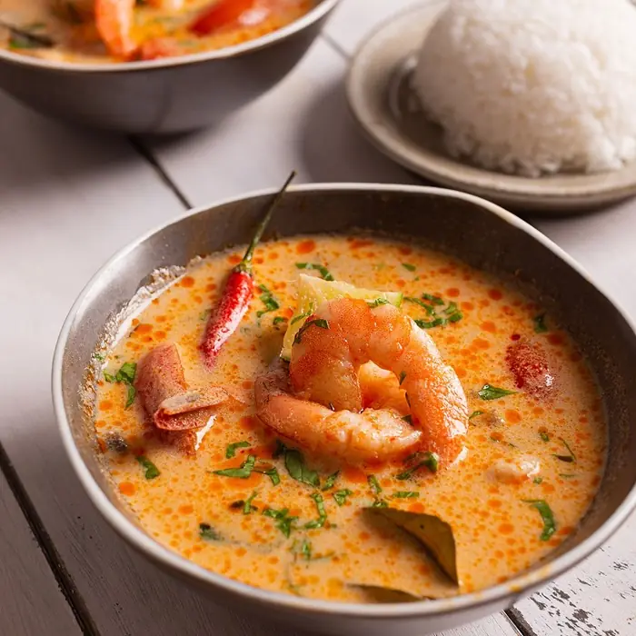 Karidesli Tom Yum Çorbası