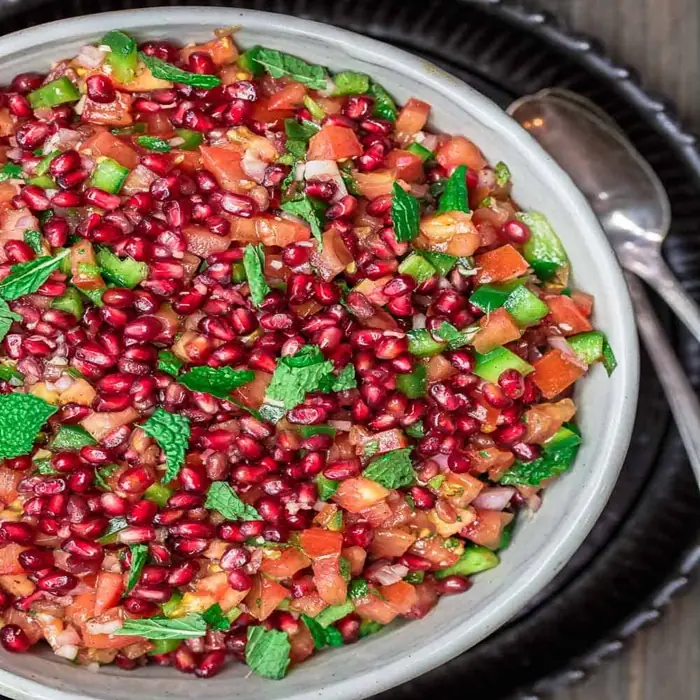 Nar Salatası