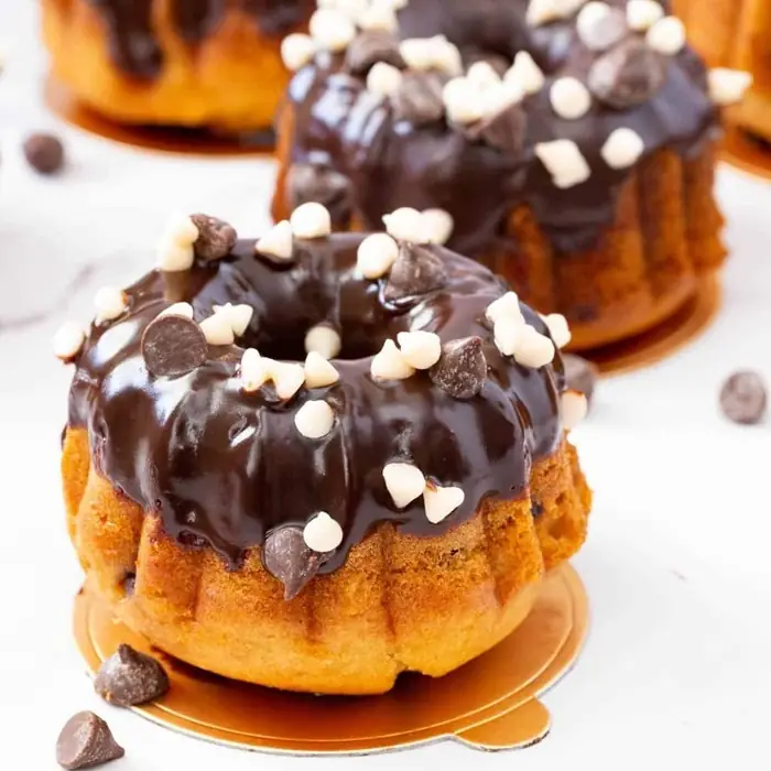 Mini Bundt Kekler