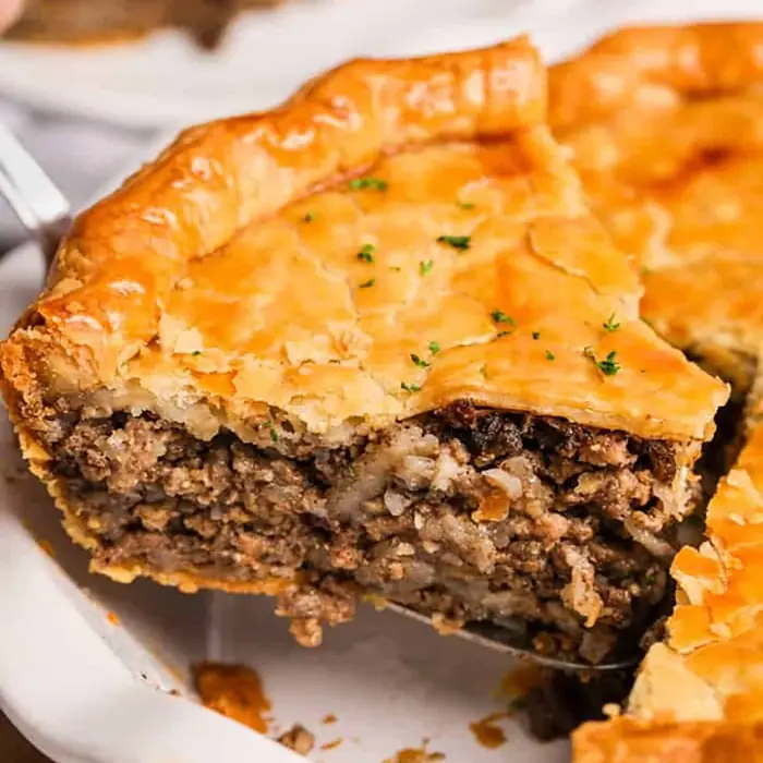 Klasik Tourtière (Kanada Usulü Etli Börek)