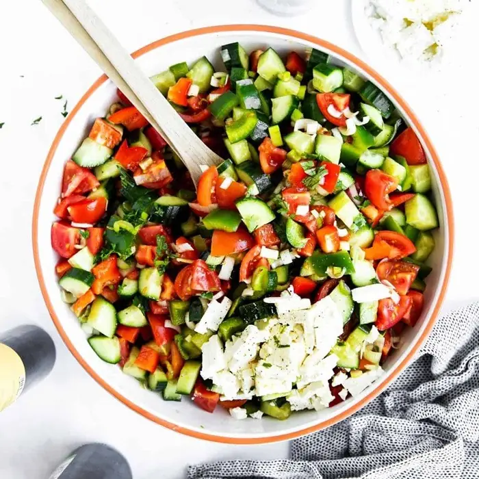 Şopska Salatası