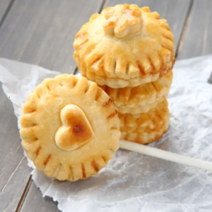 Elmalı Turta Lolipop (Apple Pie Pops)